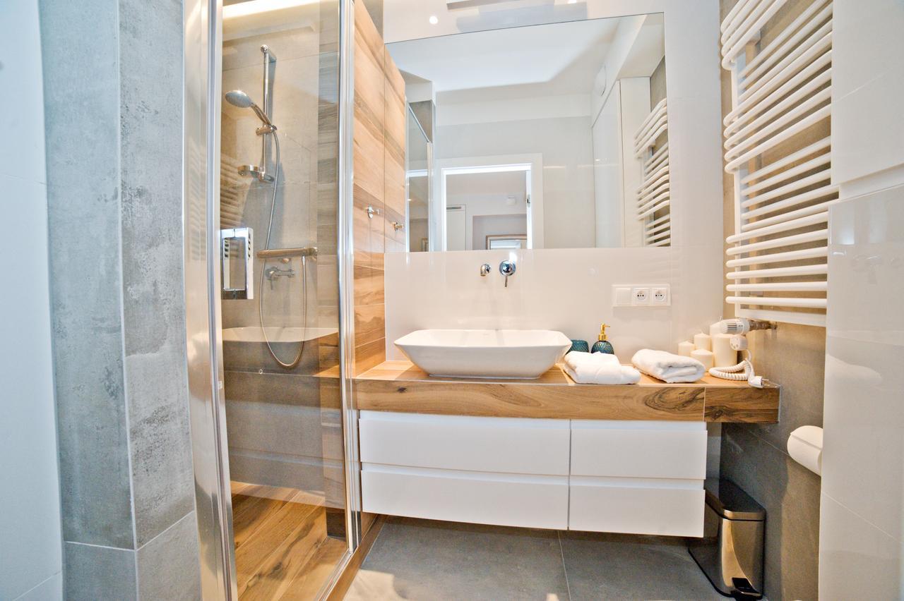 Grand Apartments Tartaczna Deluxe Гданск Екстериор снимка